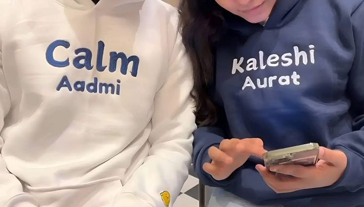 Calm Aadmi, Kaleshi Aurat Hoodie Combo